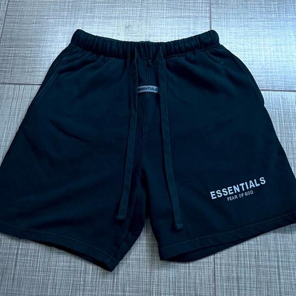 Essential shorts